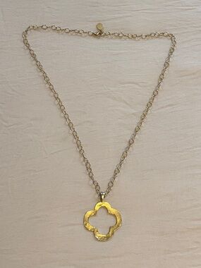 Susan Shaw Gold Toned Clover Pendant Chain Link Necklace Long 29" Made in USA